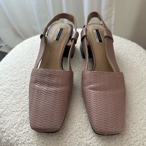 TOPSHOP Pale Pink Clogs, size 9